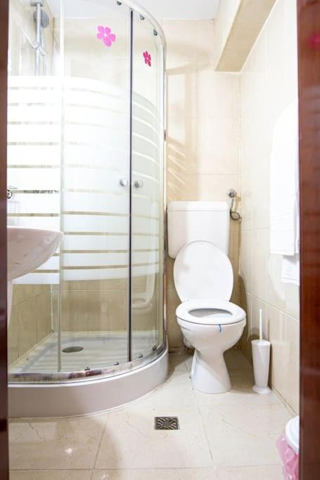 Ultra Central Luxury 3Br 2Bath Apt & Amazing Views บูคาเรสต์ ภายนอก รูปภาพ